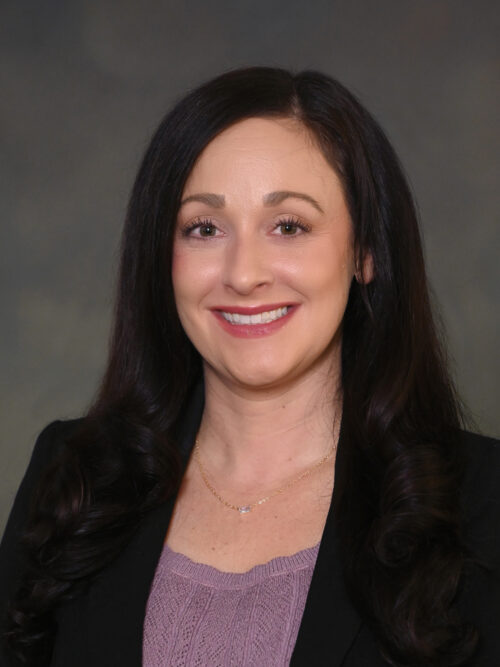 Aimee Bruemmer (10.2024) 3x4